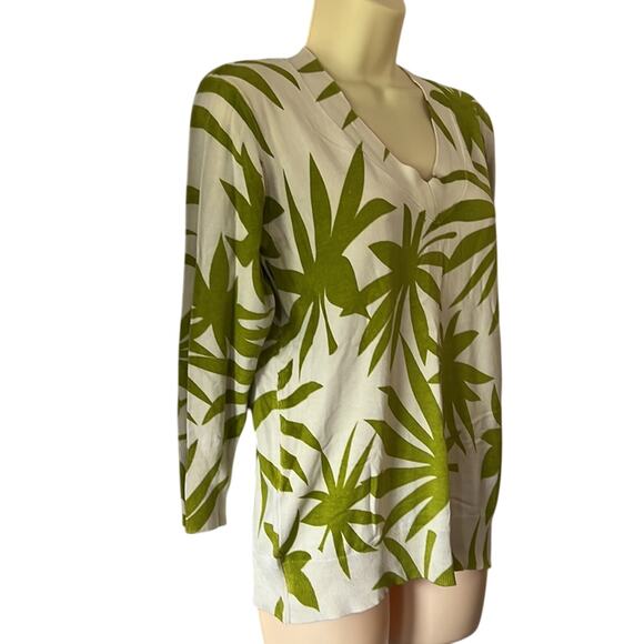 Chico’s 2 White and Green Leaf Print Silk Blend Sweater Woman Size 12 Pullover - Picture 2 of 8